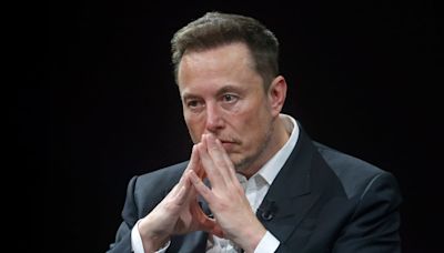 Elon Musk se enfrenta a nuevas sanciones por entrenar su IA con los tuits de X sin avisar a los usuarios
