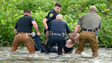 Elizabethton PD: Car theft suspect jumps into river to evade police