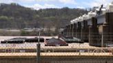 Barges break loose on Ohio River in Pittsburgh, damaging a marina and striking a bridge