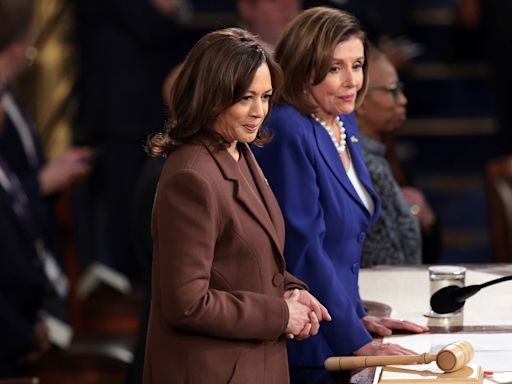 Pelosi endorses Harris for president