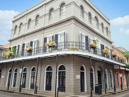 For $10.25 Million: A New Orleans Mansion With a Wine Cellar, ‘Psychedelic Room’ and Some Ghosts