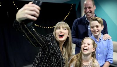 Taylor Swift posó junto al príncipe William y sus hijos tras un concierto en Londres