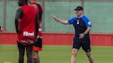 Javier Aguirre cita a 27 jugadores para la concentración en Austria