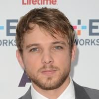 Max Thieriot