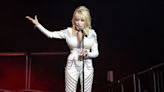 Stage musical about Dolly Parton’s life will hit Broadway in 2026