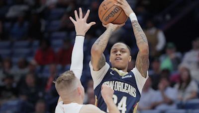 Jordan Hawkins' minutes at point guard and other Pelicans observations from Las Vegas