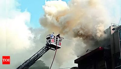 Major fire breaks out at hardware shop, no casualties | Ludhiana News - Times of India