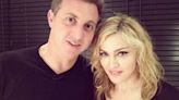 Luciano Huck encontra Madonna, mas não faz entrevista para o 'Domingão' | Daniel Nascimento | O Dia