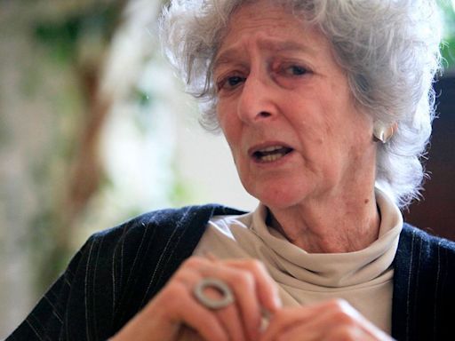 Austrian-American writer Lore Segal, who fled the Nazis as a child, dies aged 96