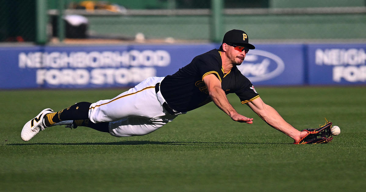 Pirates squander 5-0 lead, lose 9-5 to San Francisco in 10th inning