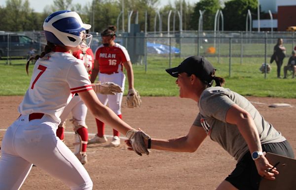 New Boston Huron hands Milan first Huron League softball loss