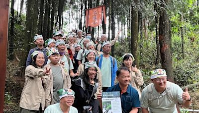 公私協力認養維護步道 公興社區土匪山步道啟用