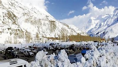 Tourist rush in Lahaul, locals want influx of vehicles capped, carrying-capacity assessment