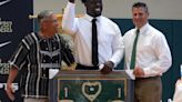 Kwity Paye returns to Hendricken to help retire his jersey number