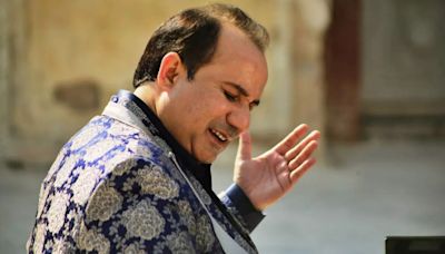 Rahat Fateh Ali Khan Has Become More Controversial Than Healthy For His Career