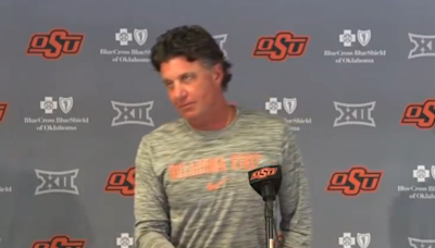 Mike Gundy praises Arkansas offense in hilarious interaction with reporter