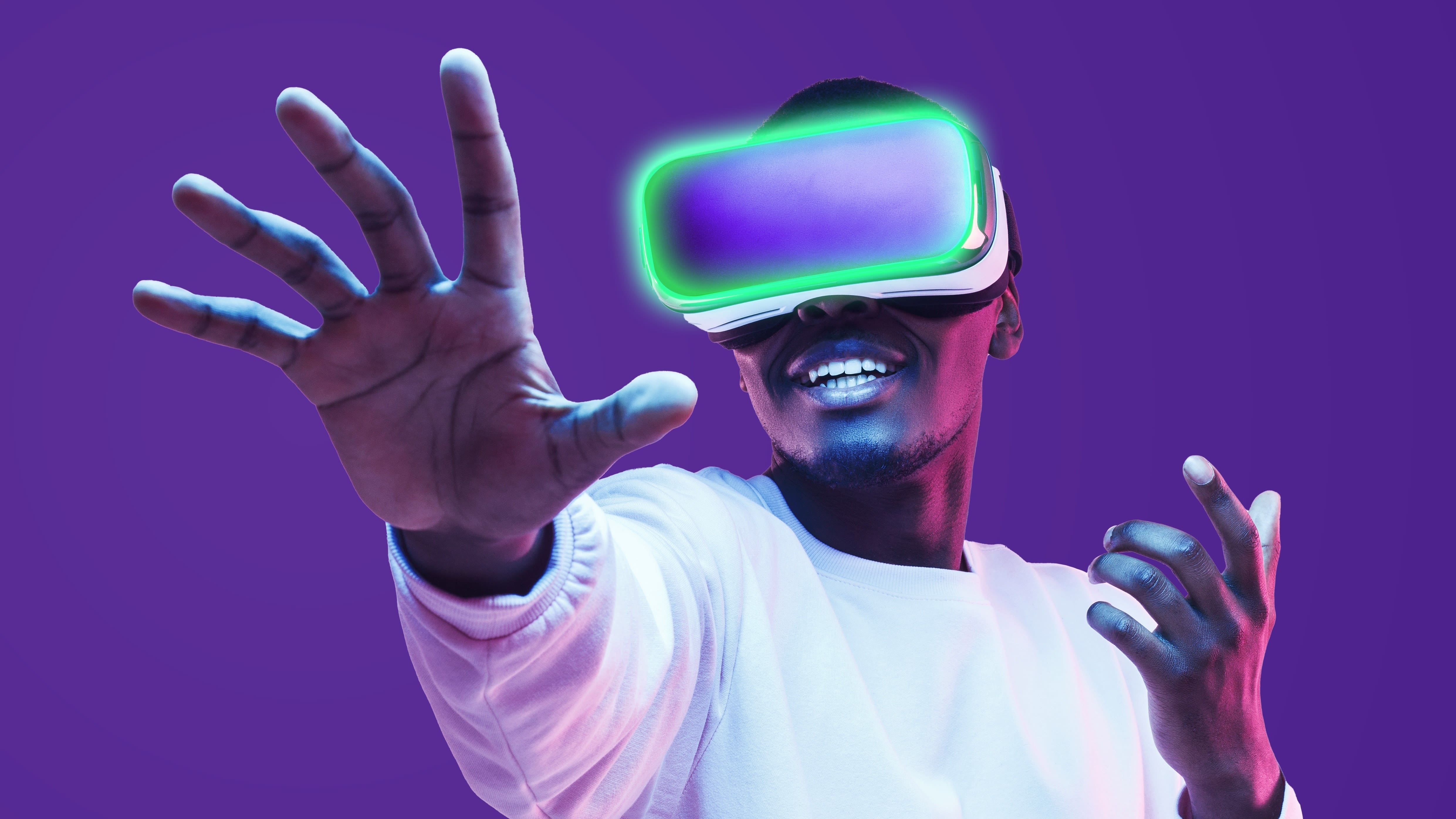 Uh-oh, Apple Vision Pro: A Samsung and Google XR headset is coming 'later this year'