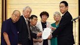 El primer ministro de Japón se disculpa con las personas esterilizadas a la fuerza bajo la antigua ley de eugenesia