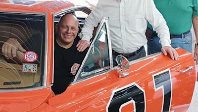 Dukes of Hazzard's Hughie Hogg makes impromptu appearance in advance of Pottsville car show