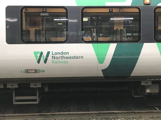 Plans for new train services between London and Manchester