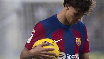 La Liga forward ‘certain’ he will be unable to play for Barcelona