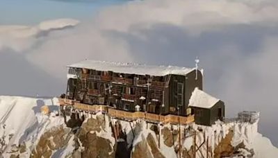 World's most remote hotel located 15,000ft up a mountain requires 5hr trek