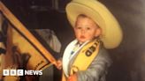 Oxford United coach releases baby picture after win