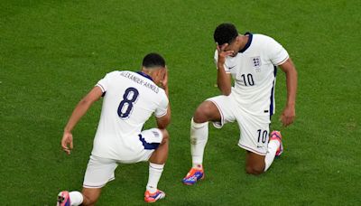 Eurocopa: Inglaterra ganó, pero perdió crédito y Serbia demostró que no cree en sí misma en un partido ideal para los psicólogos