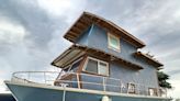 Ultimate real estate: Houseboat offers cottage living in the city