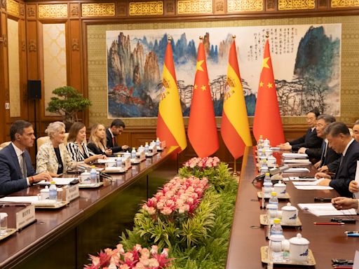 El presidente del gobierno español habla de Ucrania y comercio en su reunión con Xi en China