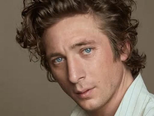 Everything to know about Jeremy Allen White