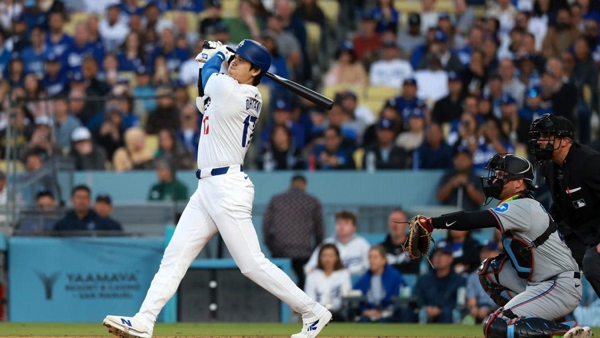 Shohei Ohtani homers again to fuel surging Dodgers past Marlins