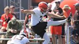 Browns re-signing kicker they cut before last season