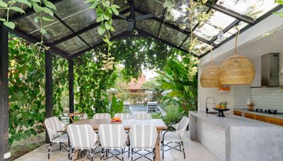6 Outdoor Decorating Mistakes You Might Be Guilty Of, According to Designers