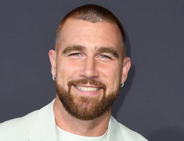 Taylor Swift’s BF Travis Kelce Was Just Cast in Ryan Murphy’s New Show (in Perhaps the Most Unsurprising News of the Week)