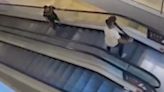 Australia: un hombre intentó frenar al atacante en una escalera mecánica del shopping en Sídney