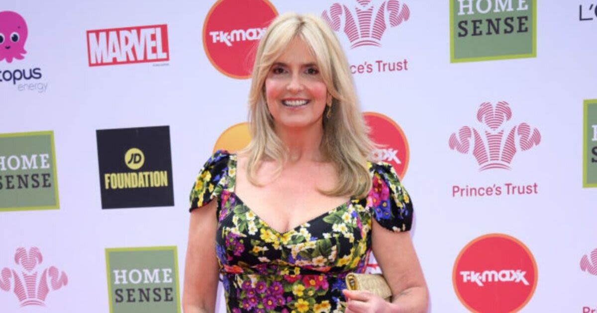 Penny Lancaster wows fans in plunging dress at Prince's Trust Awards