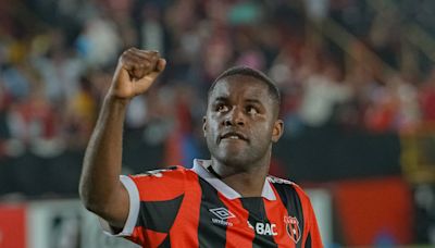 Indignación en Alajuelense y en Pérez Zeledón por caso de racismo contra Joel Campbell