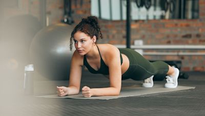 A personal trainer says these 3 exercises are better than sit-ups for a stronger core