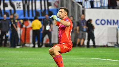 Emiliano Martínez saves Argentina after Lionel Messi misses penalty kick in Copa América shootout