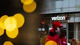 Verizon Adds Most New Customers in 2 Years in Mobile Turnaround