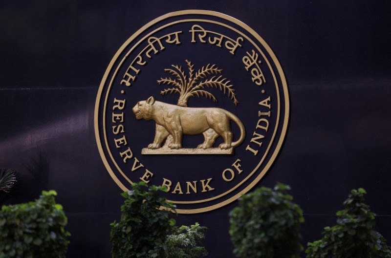 India cenbank forms expert committee to improve quality of data