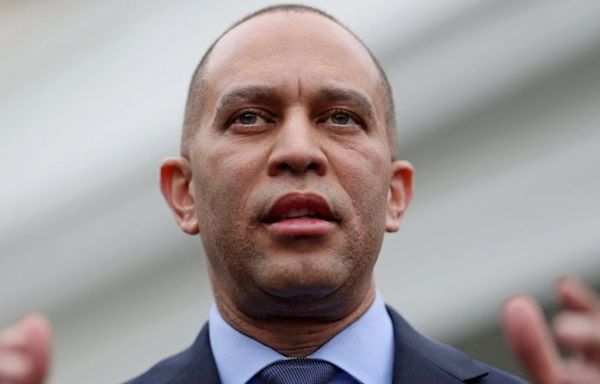 U.S. could allow for American troop deployment to Ukraine - Democratic House leader Jeffries