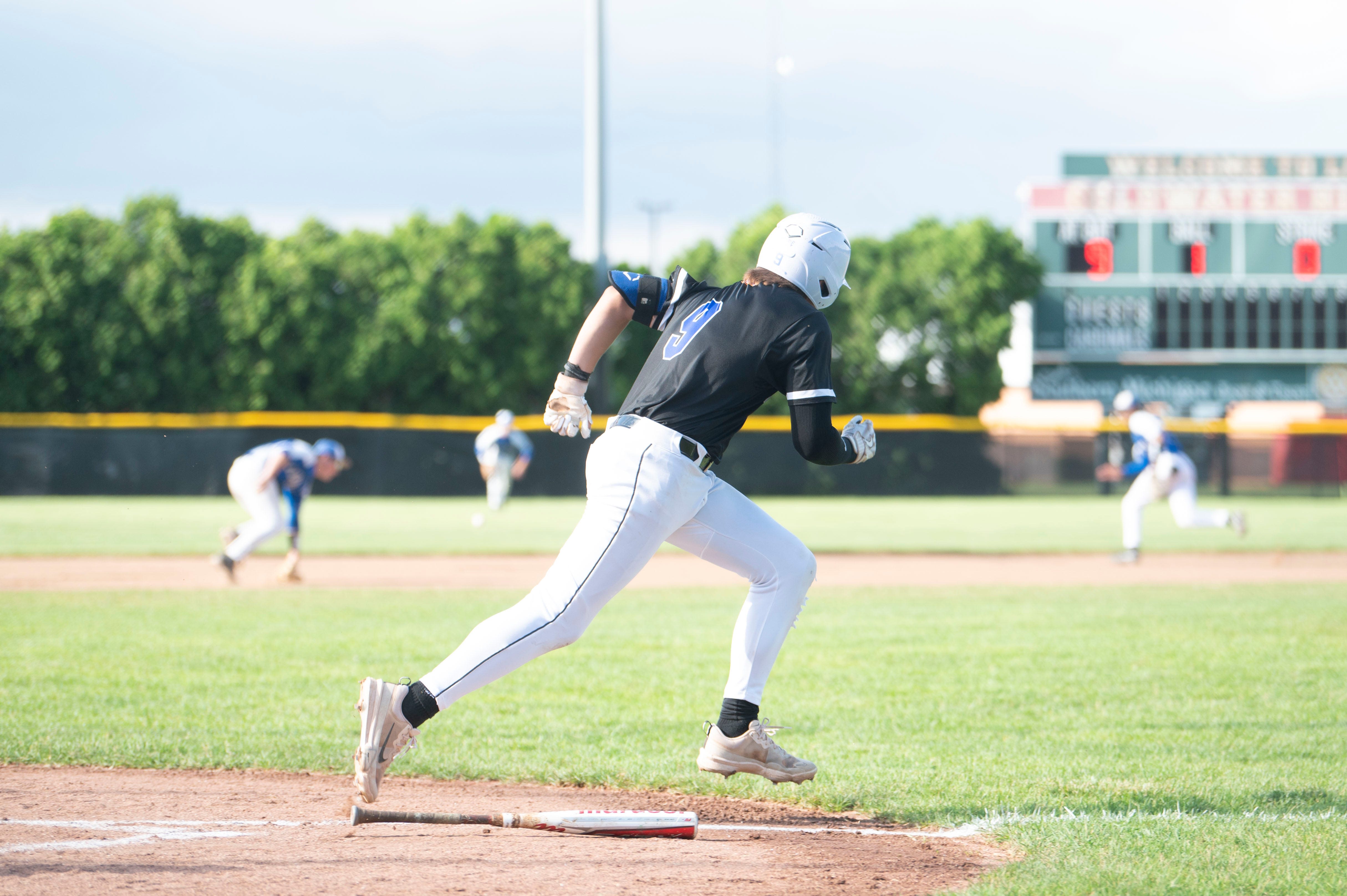 Did Harper Creek, Lakeview stay alive in their quest for baseball regional titles?