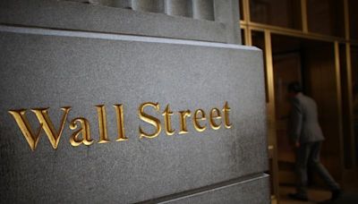 Dow fecha em maior patamar em um mês com investidores ampliando portfólios Por Reuters