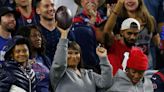 The Heartbreaking Reason Behind NFL Star DeAndre Hopkins’ Touchdown Tradition With His Mother, Sabrina Greenlee