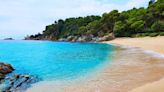 La espectacular playa a 1 hora de Barcelona que enamora a 'National Geographic': un paraíso de agua cristalina