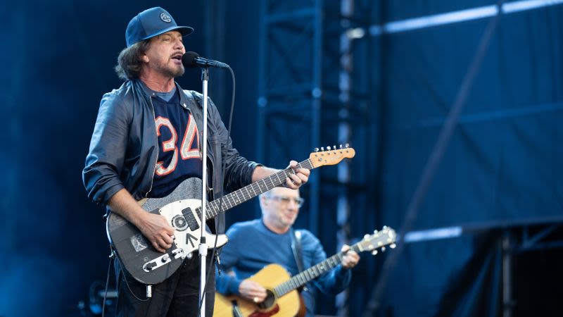 Pearl Jam cancels London concert due to illness