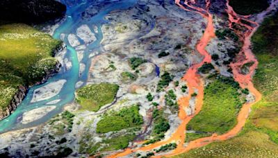 El deshielo del permafrost oxida y contamina a los ríos cristalinos de Alaska