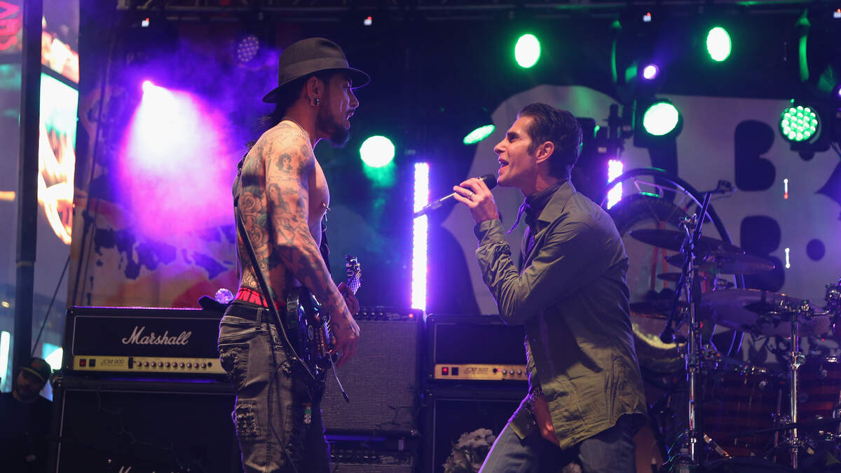 Music: Perry Farrell Assaulted Dave Navarro On Stage During a Show | 94.5 The Buzz | The Rod Ryan Show